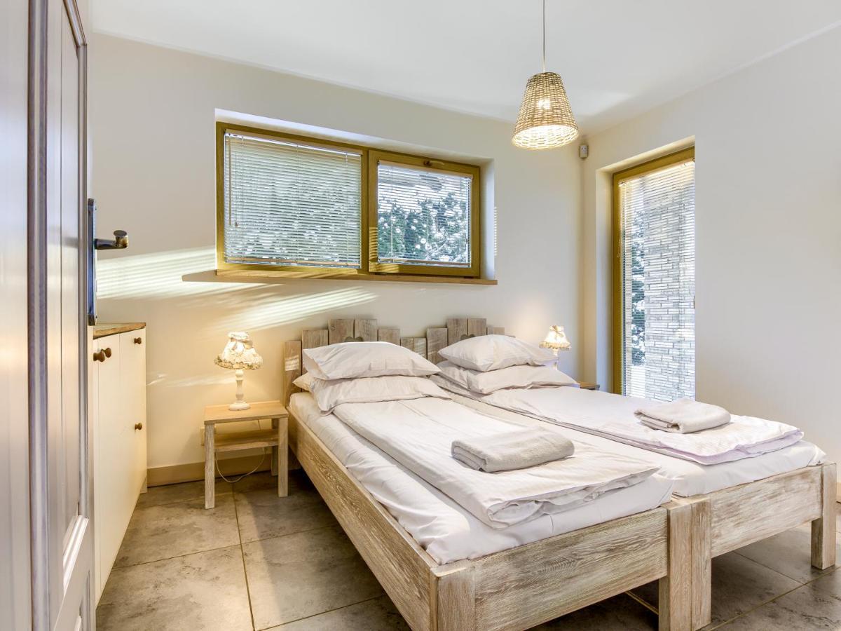 Mazursko - Komfortowe Apartamenty Nad Jeziorem, Sauna, Kominki Na Parterze Kretowiny Buitenkant foto