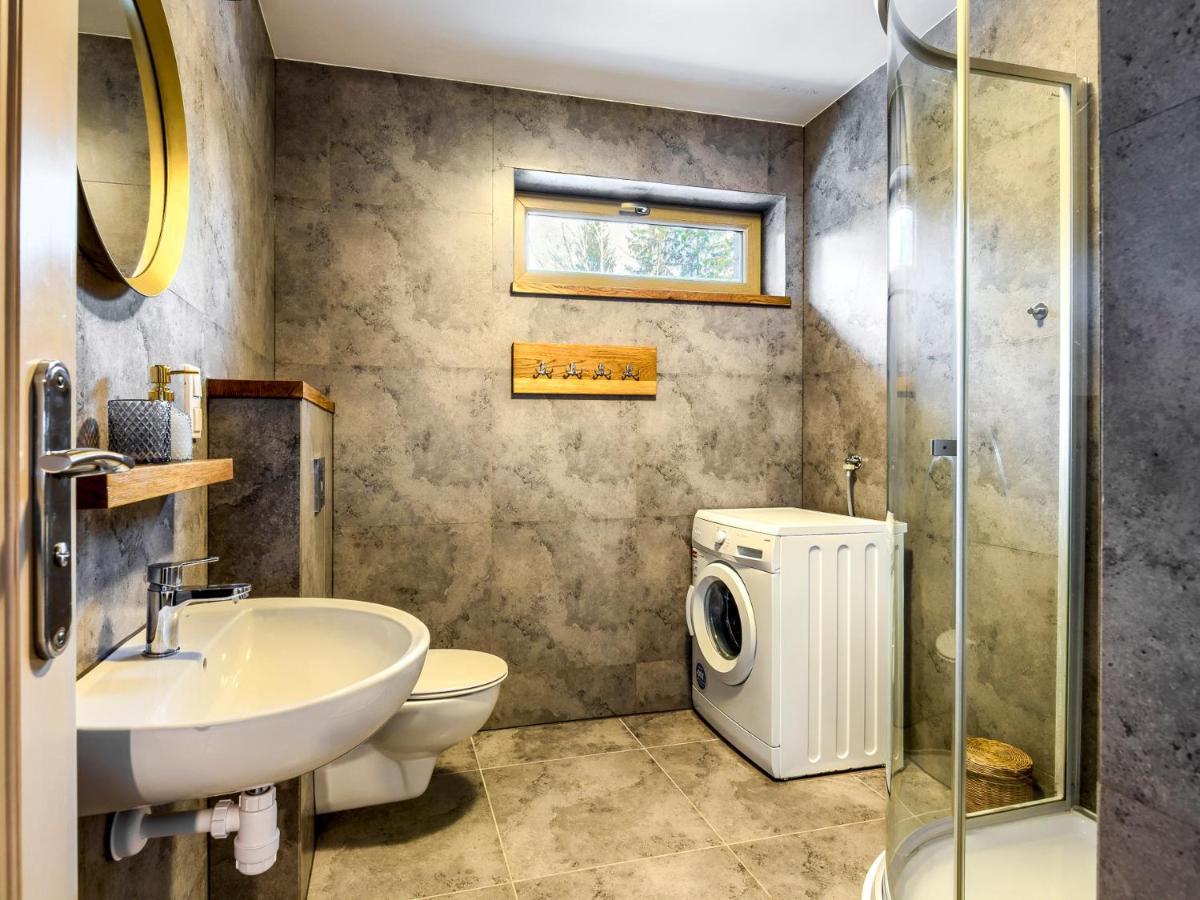 Mazursko - Komfortowe Apartamenty Nad Jeziorem, Sauna, Kominki Na Parterze Kretowiny Buitenkant foto