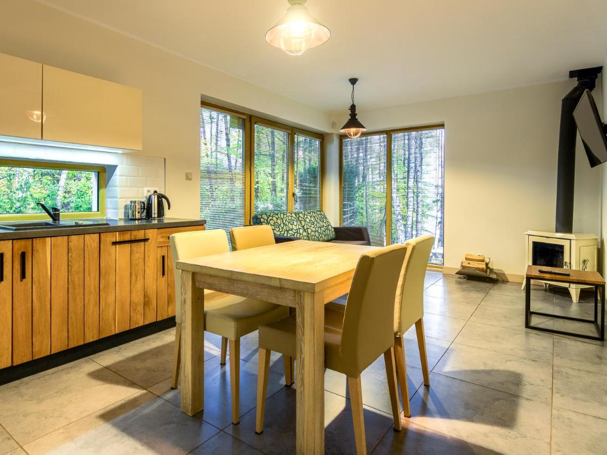 Mazursko - Komfortowe Apartamenty Nad Jeziorem, Sauna, Kominki Na Parterze Kretowiny Buitenkant foto