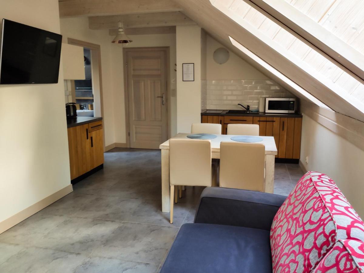 Mazursko - Komfortowe Apartamenty Nad Jeziorem, Sauna, Kominki Na Parterze Kretowiny Buitenkant foto