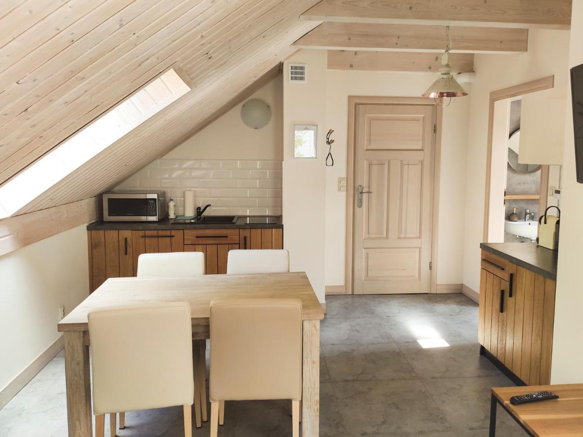 Mazursko - Komfortowe Apartamenty Nad Jeziorem, Sauna, Kominki Na Parterze Kretowiny Buitenkant foto