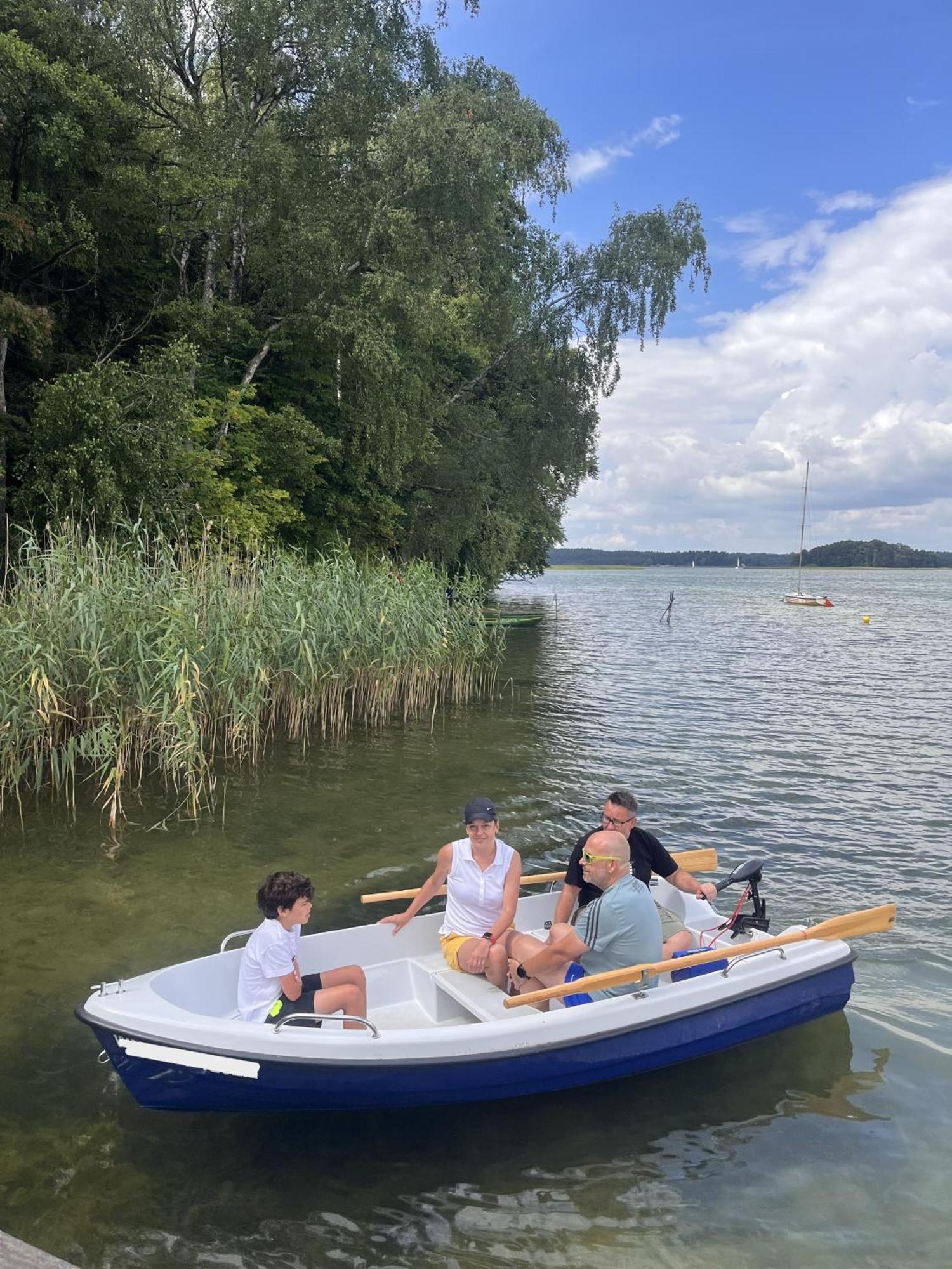 Mazursko - Komfortowe Apartamenty Nad Jeziorem, Sauna, Kominki Na Parterze Kretowiny Buitenkant foto